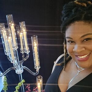 Meet your Posher, Brittne